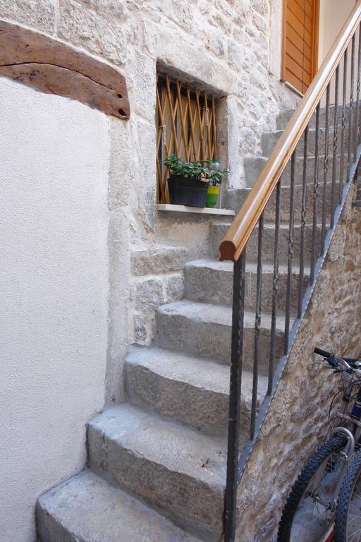 Salvezani Apartman *