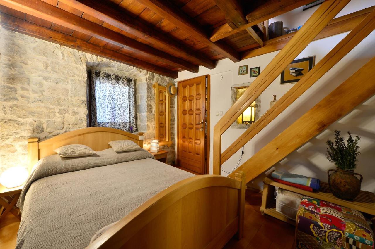 Apartman Salvezani *